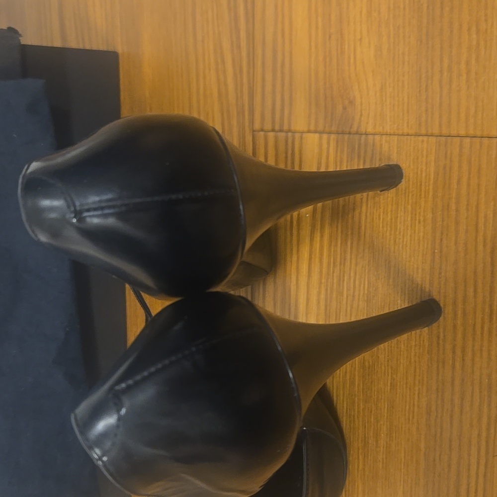 Dolce & Gabbana Heels - Picture 4 of 7